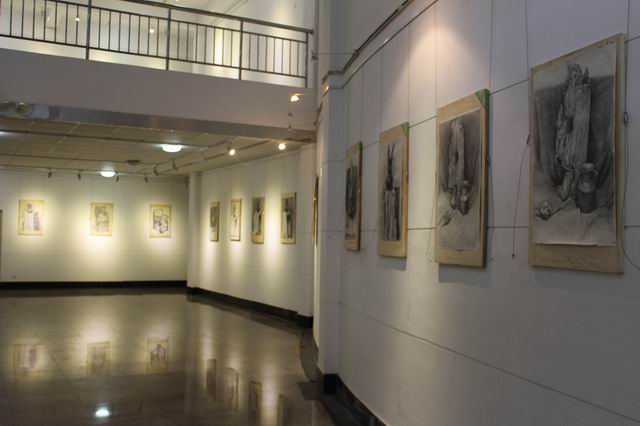 太阳成tyc7111cc举办素描联展